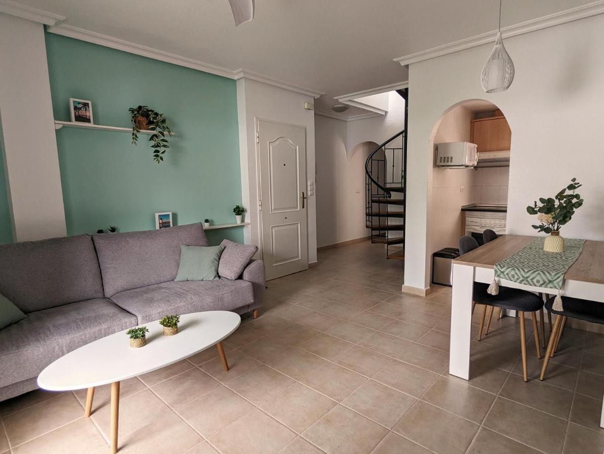 Apartamento Las Palmeras - Con Terraza, Barbacoa, Aire Acondicionado Y A 250M De La Playa! Los Alcázares Extérieur photo