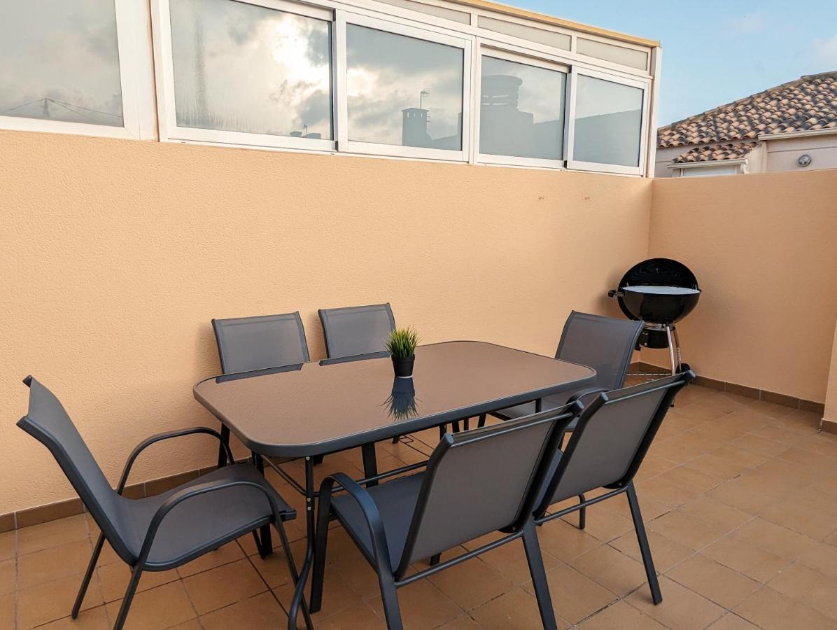 Apartamento Las Palmeras - Con Terraza, Barbacoa, Aire Acondicionado Y A 250M De La Playa! Los Alcázares Extérieur photo